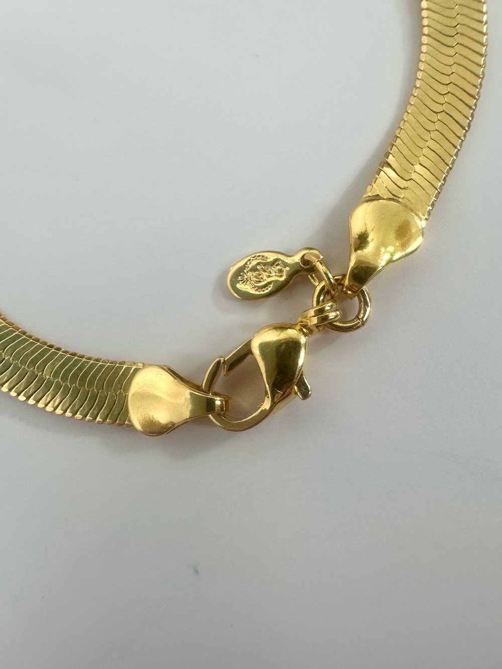 💛Premier Designs Gold Tone Herringbone Bracelet - Picture 6 of 8